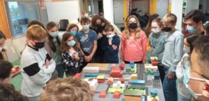 Lire la suite à propos de l’article Les 5e I construisent une ville écologique