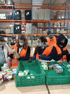 Lire la suite à propos de l’article Les 3ème solidaires visitent la BA