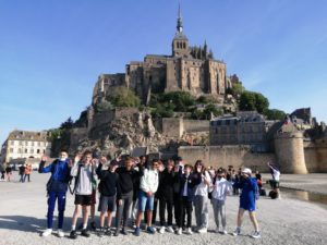 Lire la suite à propos de l’article Direction le Mont Saint Michel pour des 4ème