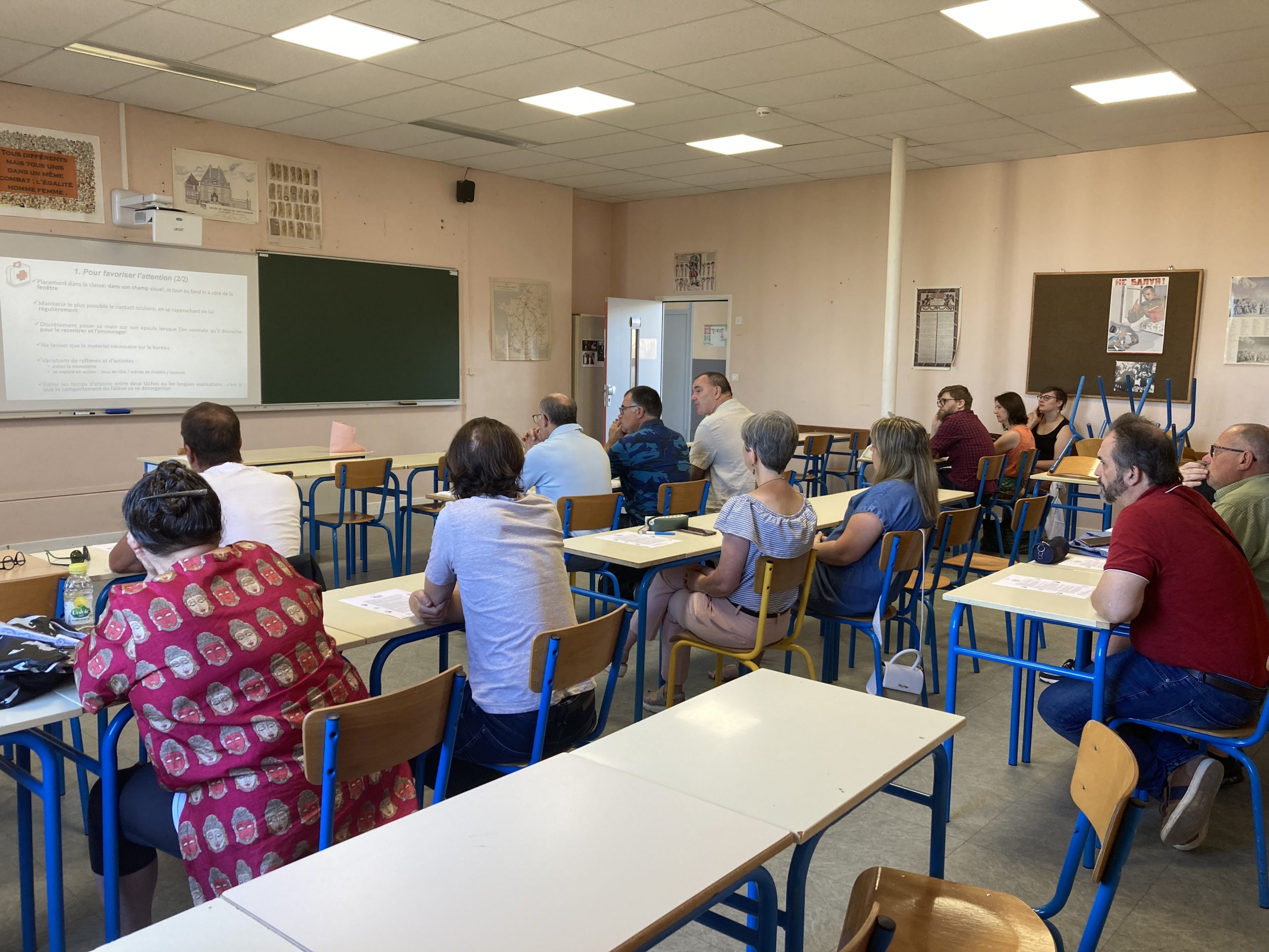 You are currently viewing Les professeurs sur le banc des écoliers