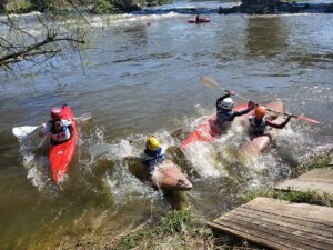 Lire la suite à propos de l’article Intrépides kayakistes !