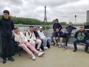 Lire la suite à propos de l’article Récits des élèves de CAP sur leur voyage à Paris