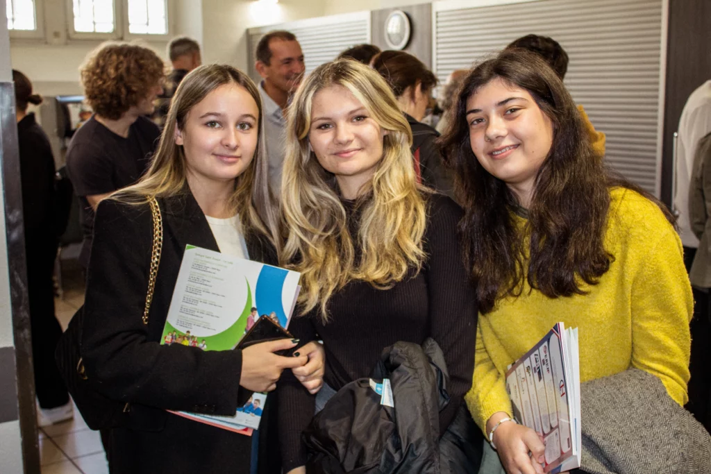 Groupe-Saint-Joseph_Dijon_bac2023_g_20