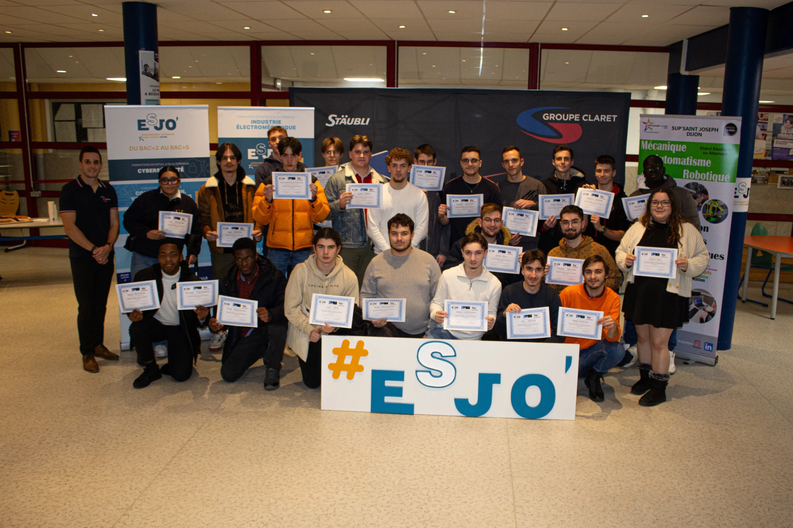 You are currently viewing Qualifications du Trophée Robotfly organisées à Saint-Jo’
