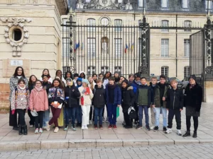 Lire la suite à propos de l’article Promenade sous le signe des légendes de Dijon pour les 6èmes I