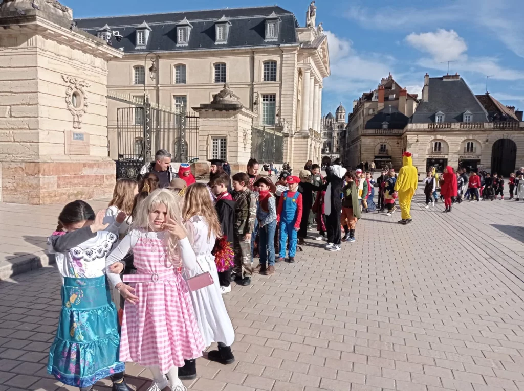 Saint-Joseph_Dijon_carnaval2024_ursule_13