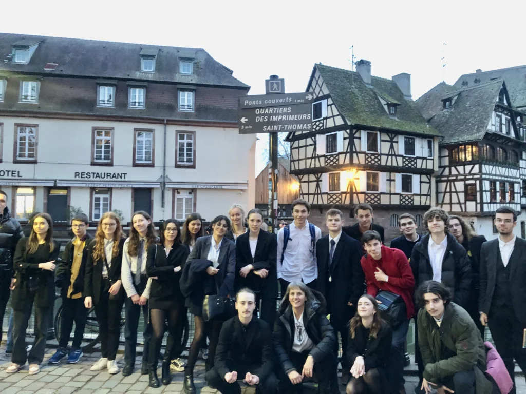 Groupe_Saint-Joseph_Dijon_elections_europ2024_euroscola5