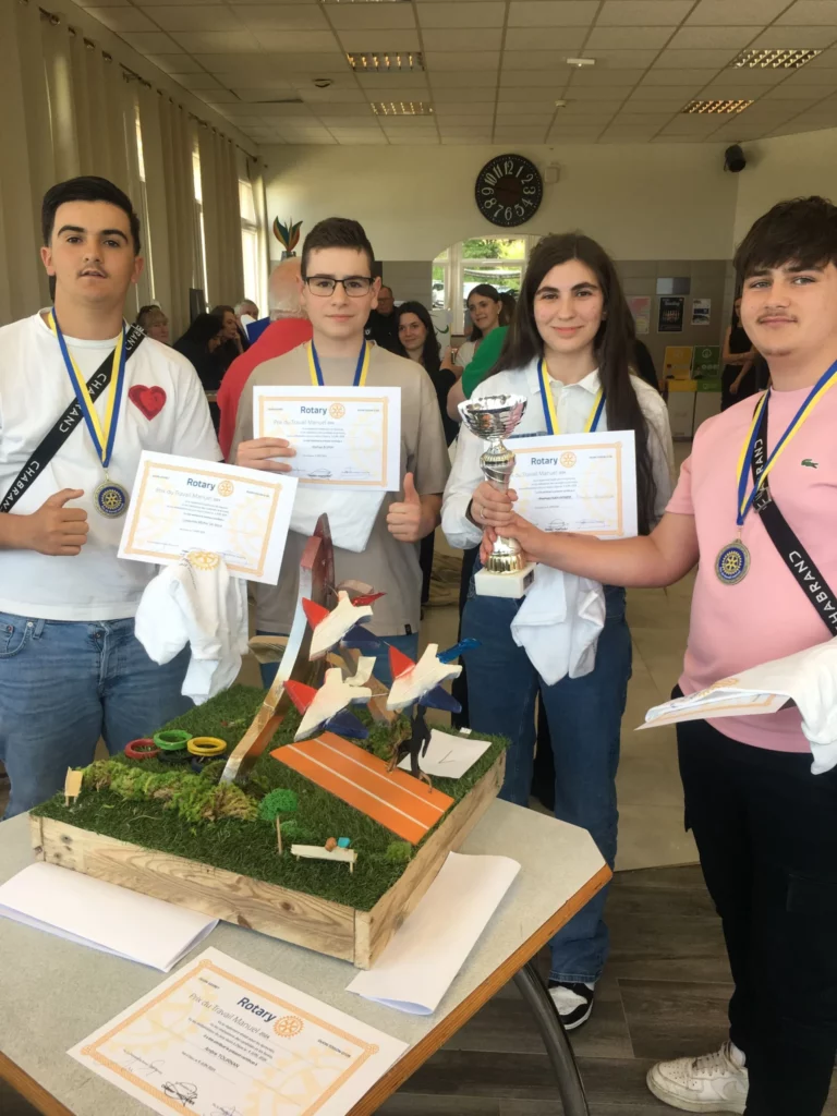 Groupe-Saint-Joseph_LaSalle_Dijon_concours-rotary_2024_3