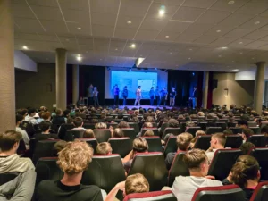 Groupe-Saint-Joseph_LaSalle_dijon_ceremonie_engagement_2025_LP_1 (11)