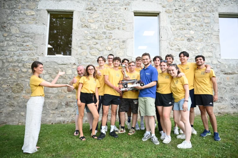 Groupe-Saint-Joseph_LaSalle_Dijon_Challenge_ECAM_robotique_2025 (4)