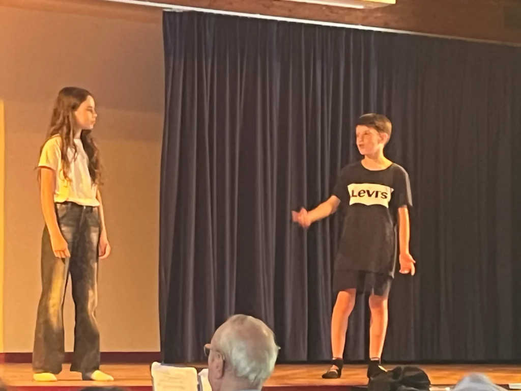 Groupe-Saint-Joseph_LaSalle_Dijon_rencontre_intergenerationnelle_2025 (3)