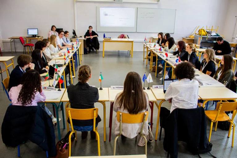Groupe-Saint-Joseph_LaSalle_Dijon_Conseil_UE_projetEurope_2026 (9)