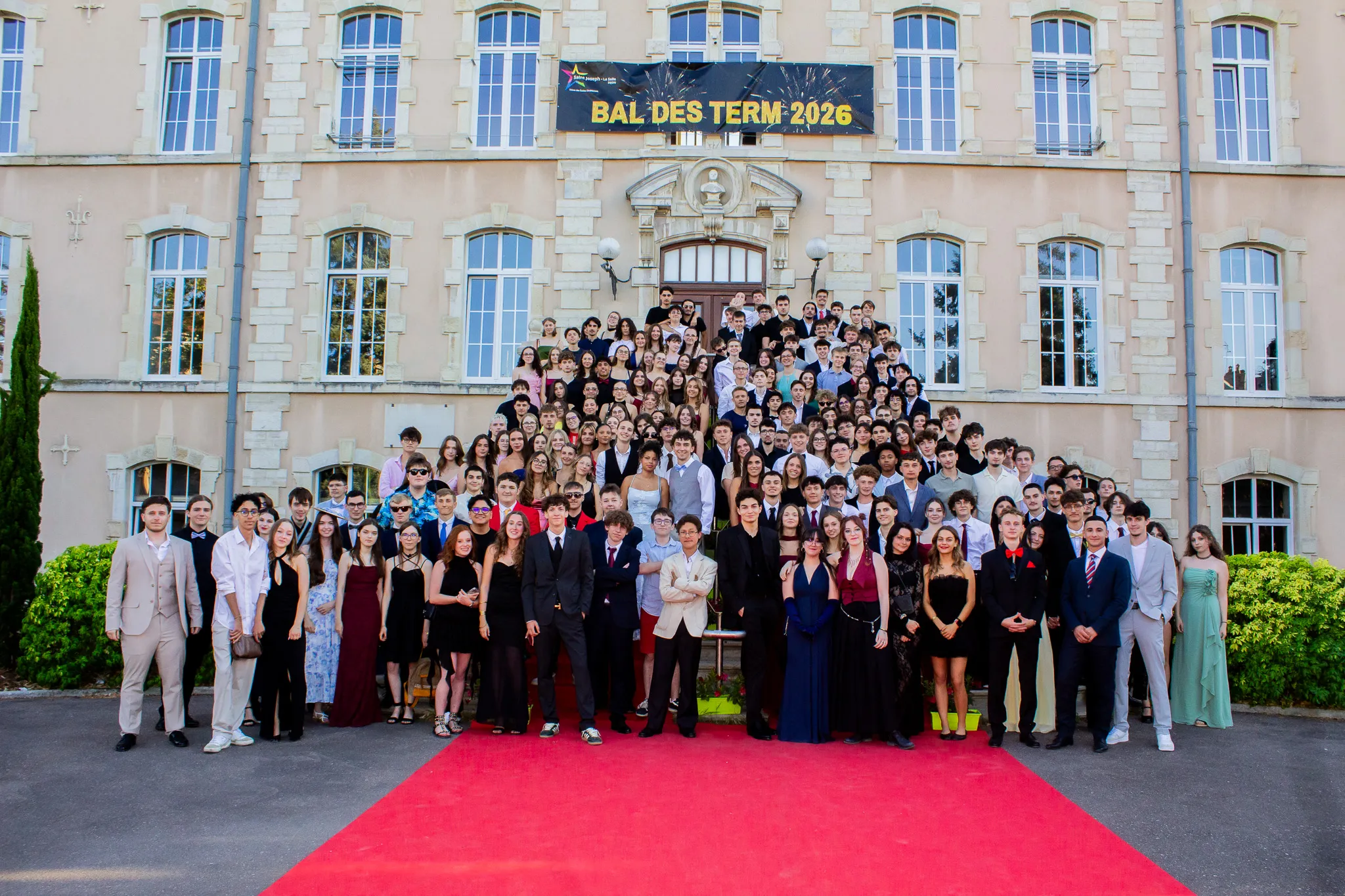 Groupe-Saint-Joseph_LaSalle_Dijon_Bal-terminales_2026 (7)