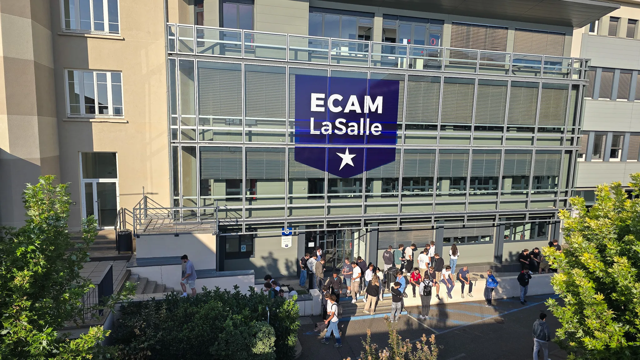 Vous consultez actuellement La team ESJO’ sur le campus ECAM LASALLE de Lyon