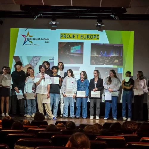 Groupe-Saint-Joseph_LaSalle_dijon_ceremonie_engagement_2025_1 (10)